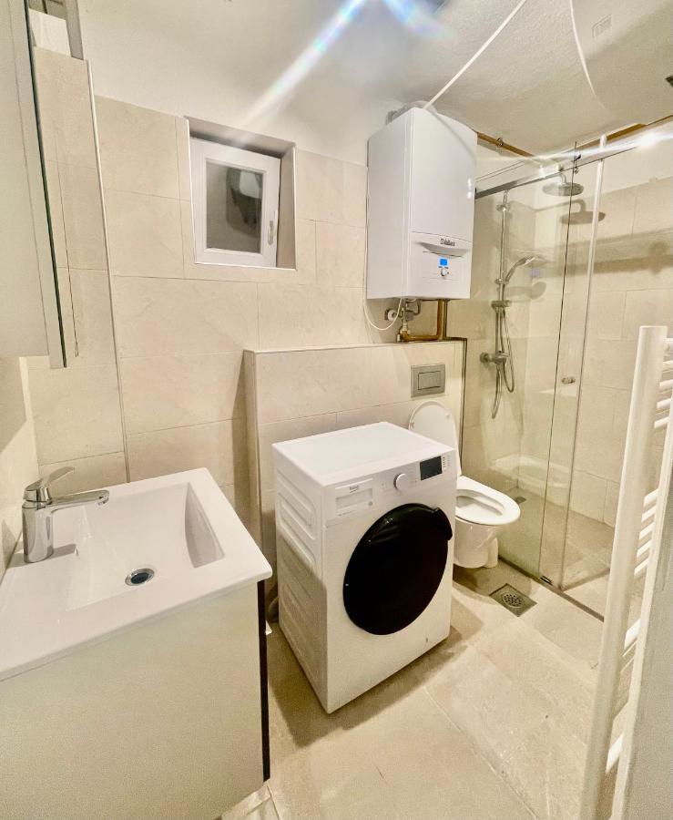 Ferhadija Lounge Appartement Sarajevo Buitenkant foto